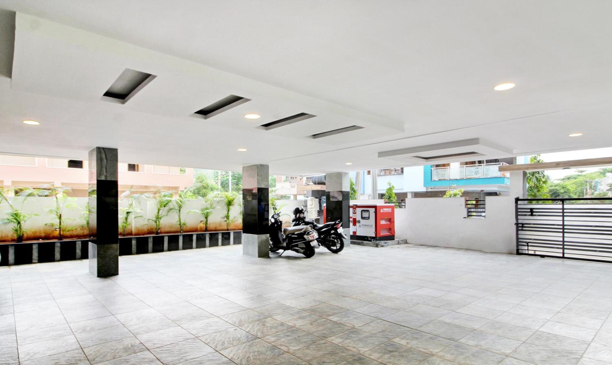 Treebo Excella Hotel Visákhapatnam Kültér fotó