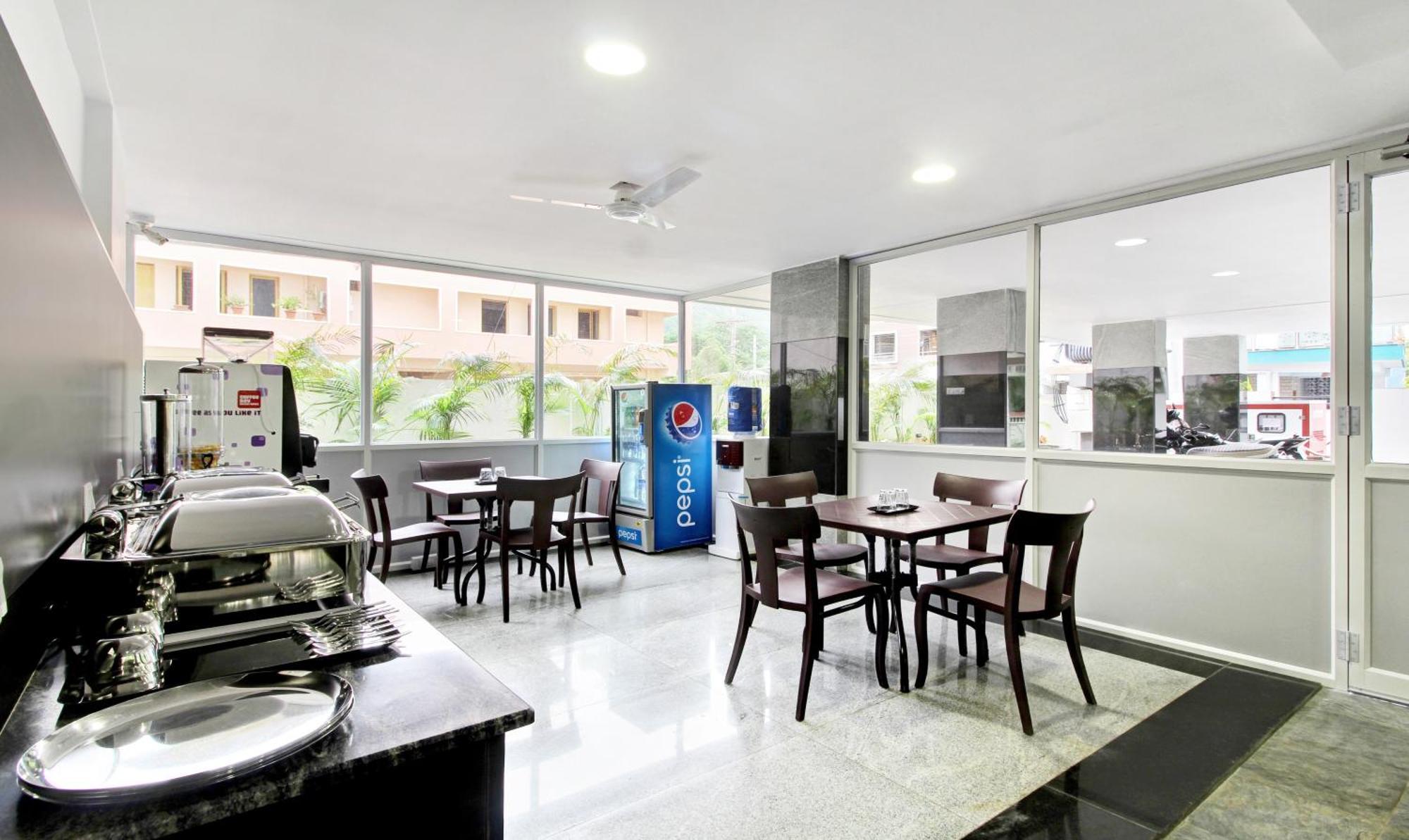 Treebo Excella Hotel Visákhapatnam Kültér fotó